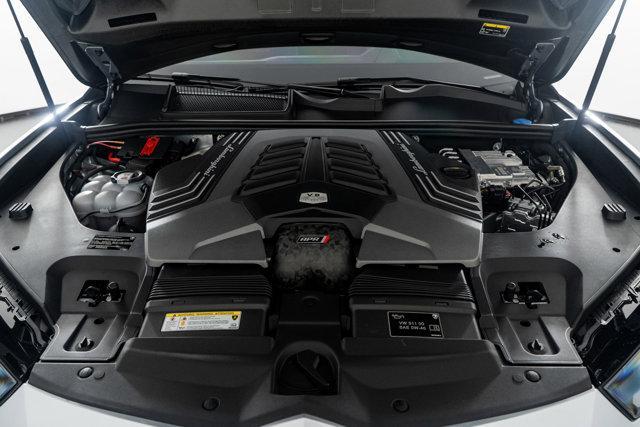 Photo of 2024 Lamborghini Urus