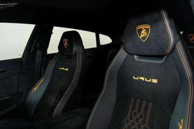 Photo of 2024 Lamborghini Urus