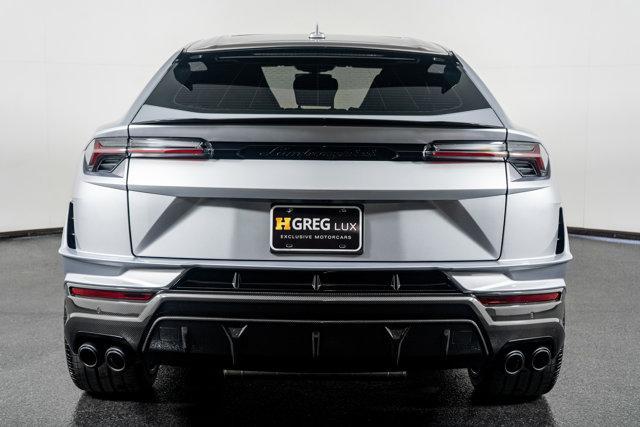 Photo of 2024 Lamborghini Urus
