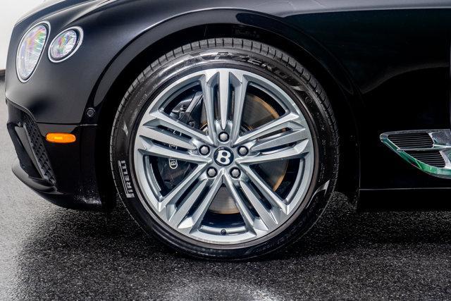 Photo of 2023 Black Bentley Continental GT