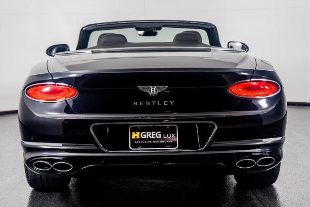 Photo of 2023 Black Bentley Continental GT