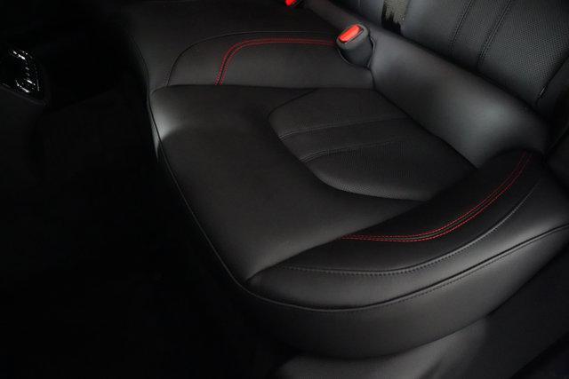 Photo of 2024 Bianco Maserati Quattroporte
