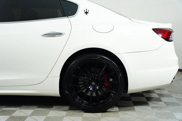 Photo of 2024 Bianco Maserati Quattroporte