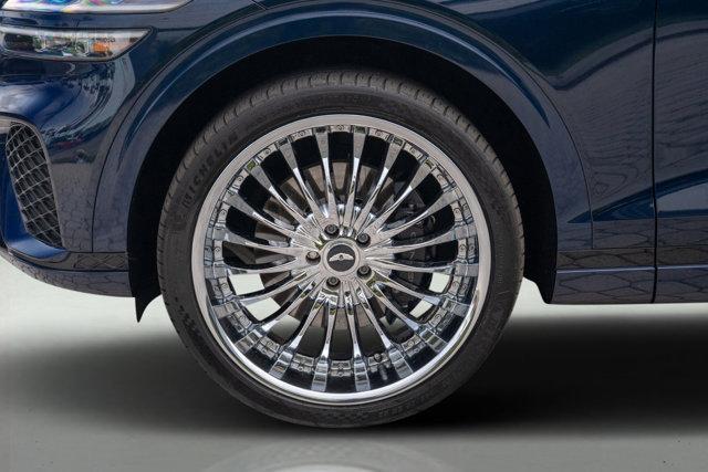 Photo of 2022 Adriatic Blue Genesis GV70