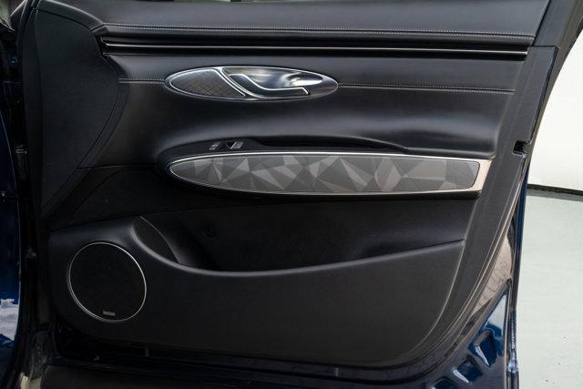 Photo of 2022 Adriatic Blue Genesis GV70