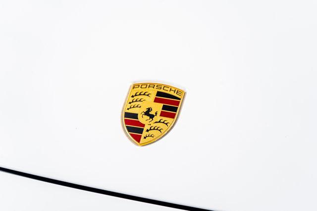 Photo of 2022 White Porsche Cayenne