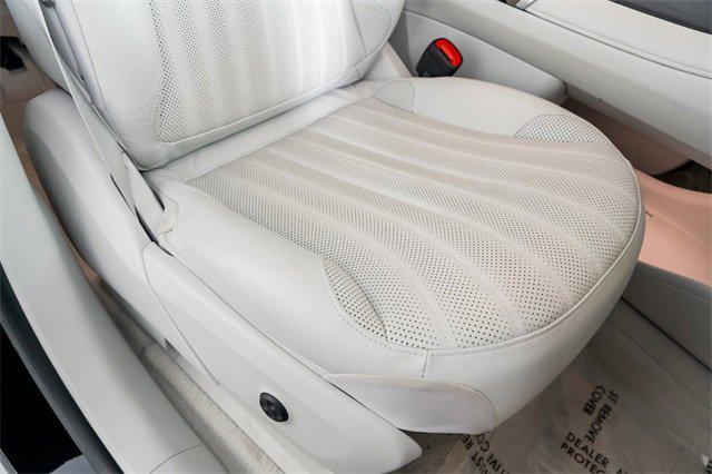 Photo of 2023  Mercedes-Benz EQS 580