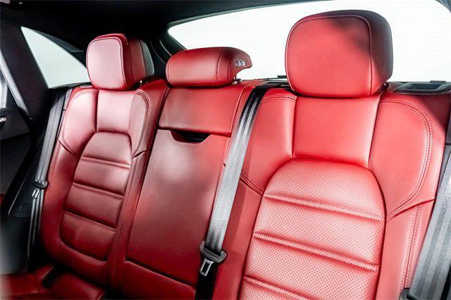 Photo of 2025 Gray Porsche Macan