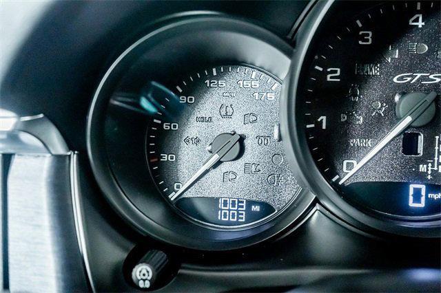 Photo of 2025 Gray Porsche Macan