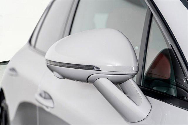 Photo of 2025 Gray Porsche Macan