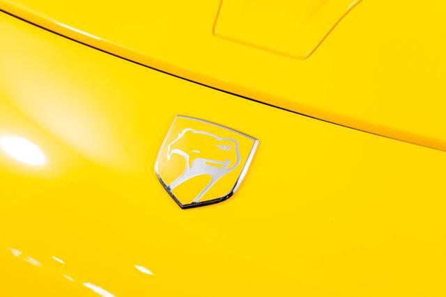 Photo of 2001 Yellow Dodge Viper