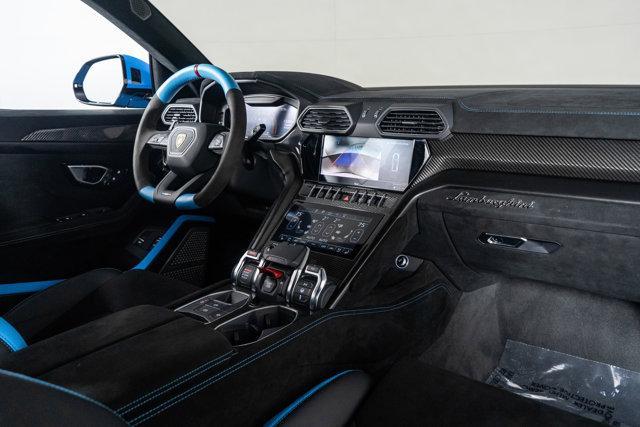Photo of 2024 Blue Lamborghini Urus