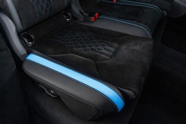 Photo of 2024 Blue Lamborghini Urus