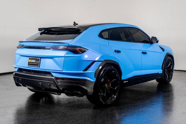 Photo of 2024 Blue Lamborghini Urus