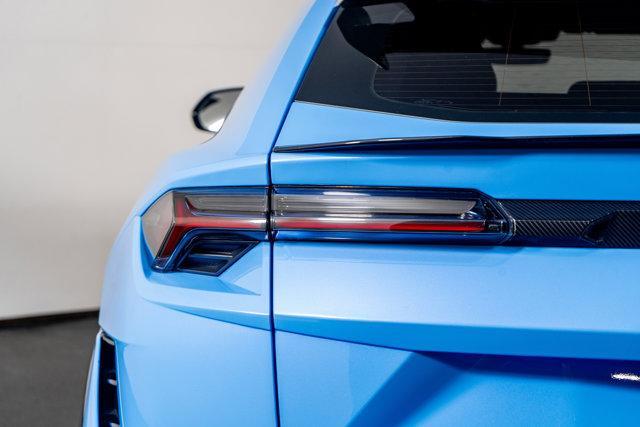 Photo of 2024 Blue Lamborghini Urus