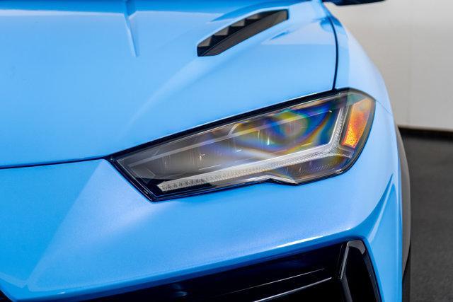 Photo of 2024 Blue Lamborghini Urus