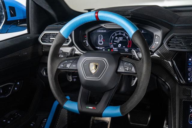 Photo of 2024 Blue Lamborghini Urus