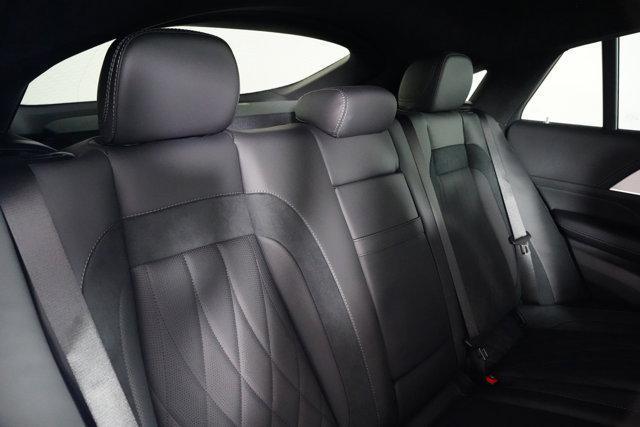 Photo of 2025 Polar White Mercedes-Benz AMG GLE 63