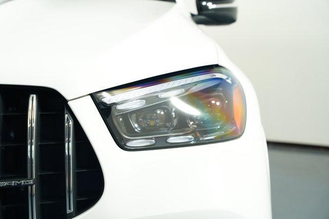 Photo of 2025 Polar White Mercedes-Benz AMG GLE 63