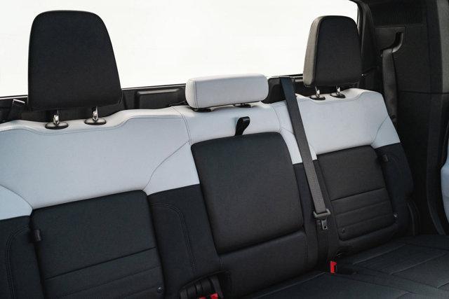 Photo of 2025 Void Black GMC HUMMER EV Pickup