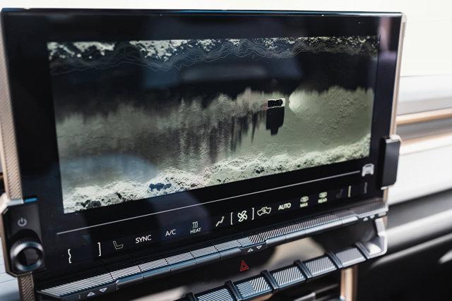 Photo of 2025 Void Black GMC HUMMER EV Pickup