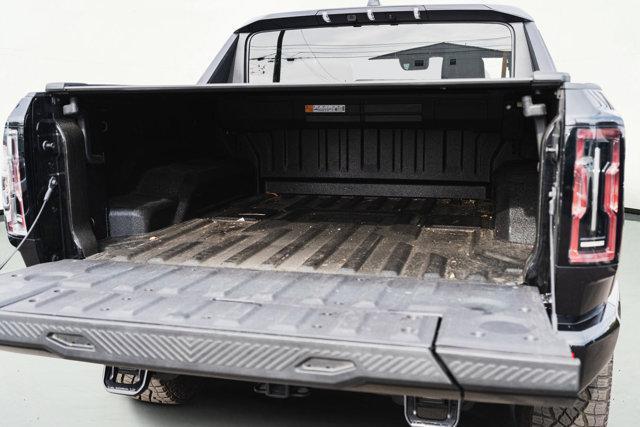 Photo of 2025 Void Black GMC HUMMER EV Pickup