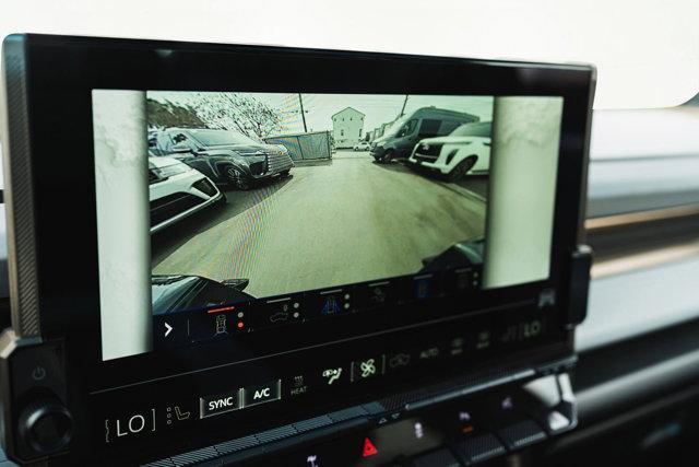 Photo of 2025 Void Black GMC HUMMER EV Pickup