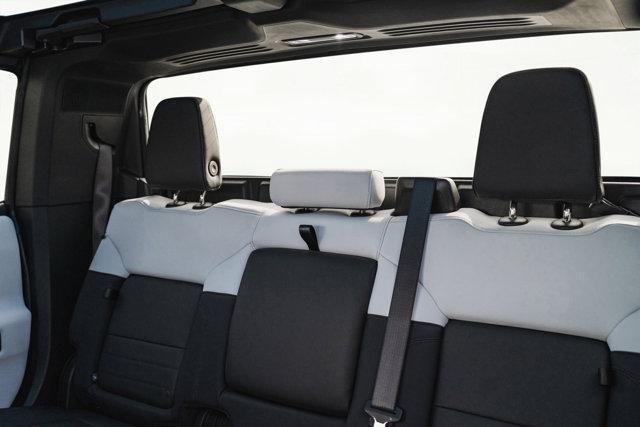 Photo of 2025 Void Black GMC HUMMER EV Pickup