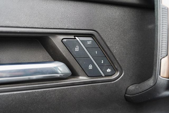 Photo of 2025 Void Black GMC HUMMER EV Pickup