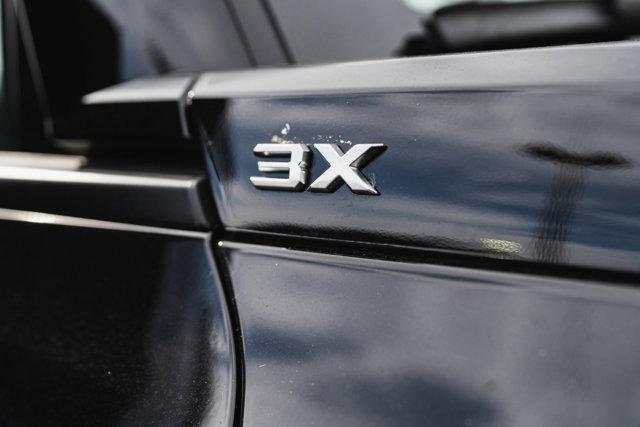 Photo of 2025 Void Black GMC HUMMER EV Pickup