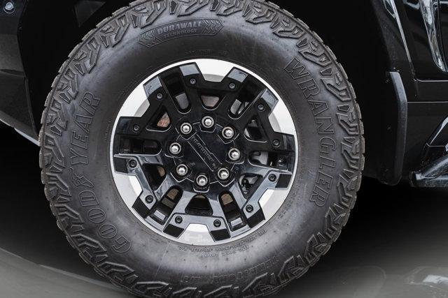 Photo of 2025 Void Black GMC HUMMER EV Pickup