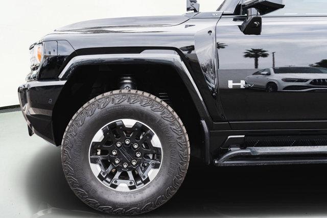 Photo of 2025 Void Black GMC HUMMER EV Pickup