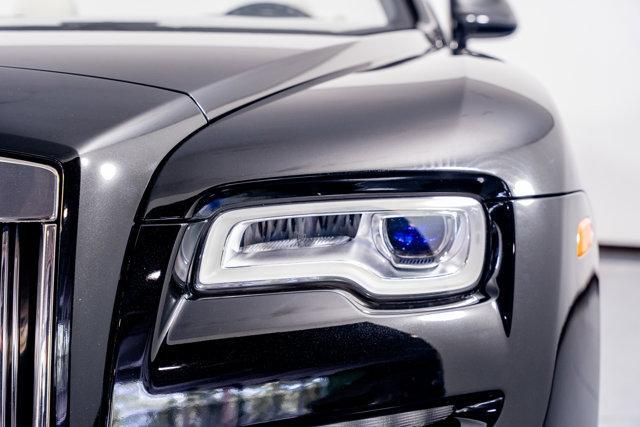 Photo of 2018 Black Ember Rolls-Royce Dawn