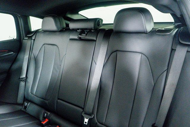Photo of 2025 Black BMW X4