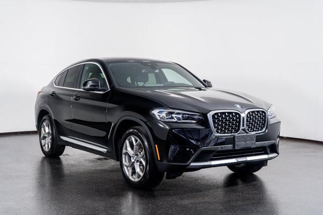 Photo of 2025 Black BMW X4