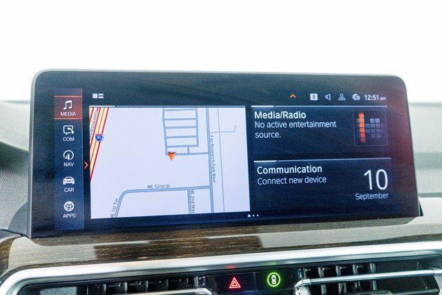 Photo of 2025 Black BMW X4
