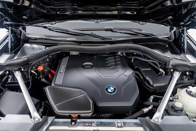 Photo of 2025 Black BMW X4