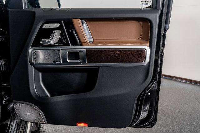 Photo of 2022 Black Mercedes-Benz G-Class