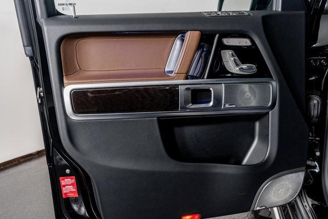 Photo of 2022 Black Mercedes-Benz G-Class