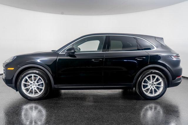 Photo of 2024 Black Porsche Cayenne