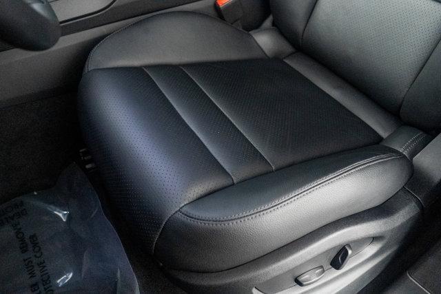 Photo of 2024 Black Porsche Cayenne