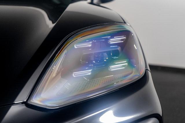 Photo of 2024 Black Porsche Cayenne