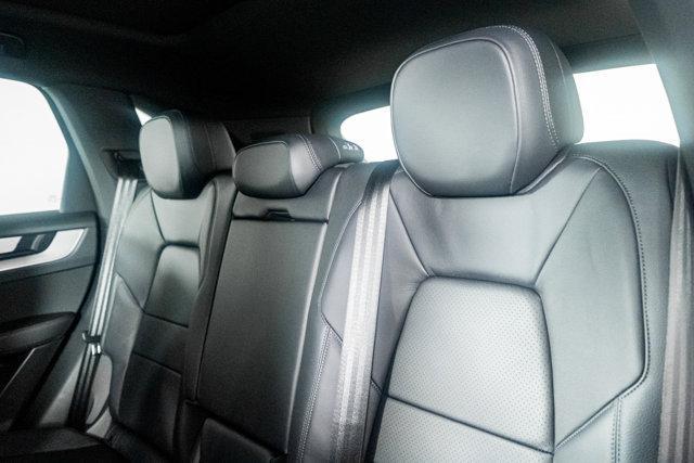 Photo of 2024 Black Porsche Cayenne