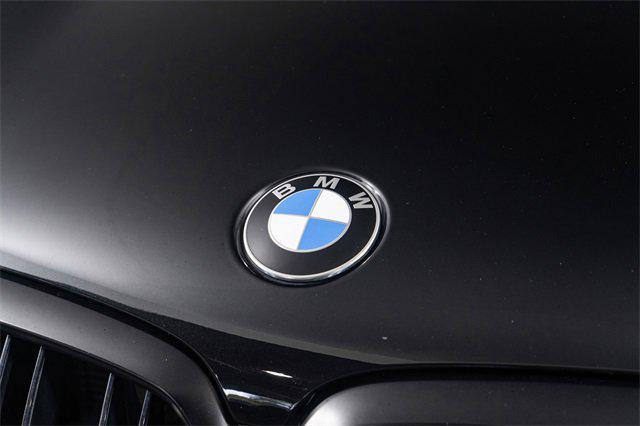 Photo of 2024 Black Sapphire Metallic BMW X6