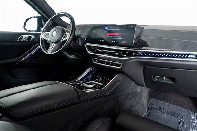 Photo of 2024 Black Sapphire Metallic BMW X6