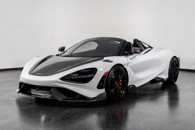 Photo of 2022 White McLaren 765LT