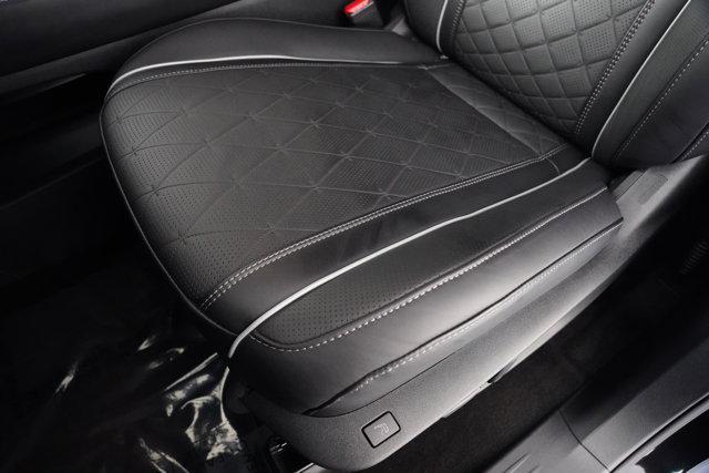 Photo of 2025 Mineral Black INFINITI QX60
