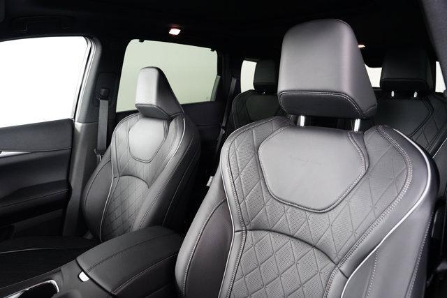 Photo of 2025 Mineral Black INFINITI QX60