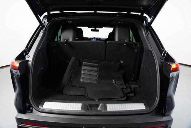 Photo of 2025 Mineral Black INFINITI QX60