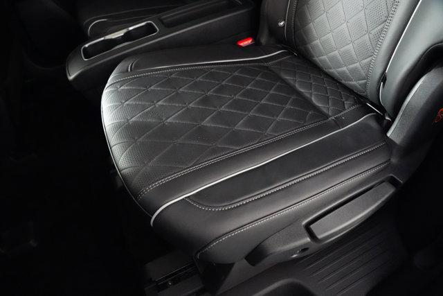 Photo of 2025 Mineral Black INFINITI QX60
